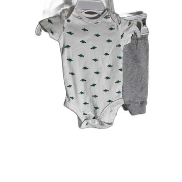 Carter's Bundle 2 3 pieces Outfits 0/3 Months - Picture 5 of 8